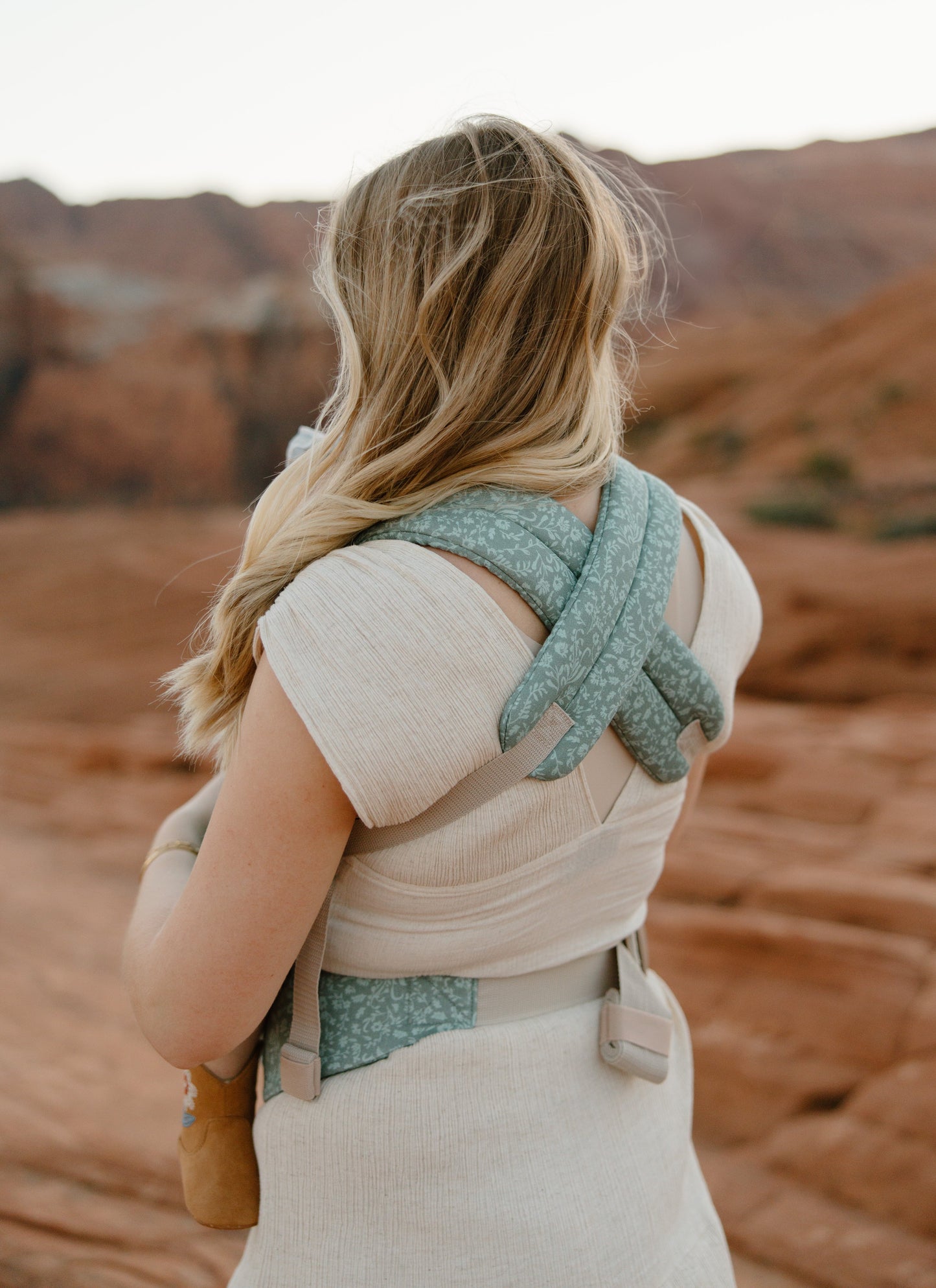 Coco Bloom – Baby Carrier With A Pocket by Coco Carriers, product view 6