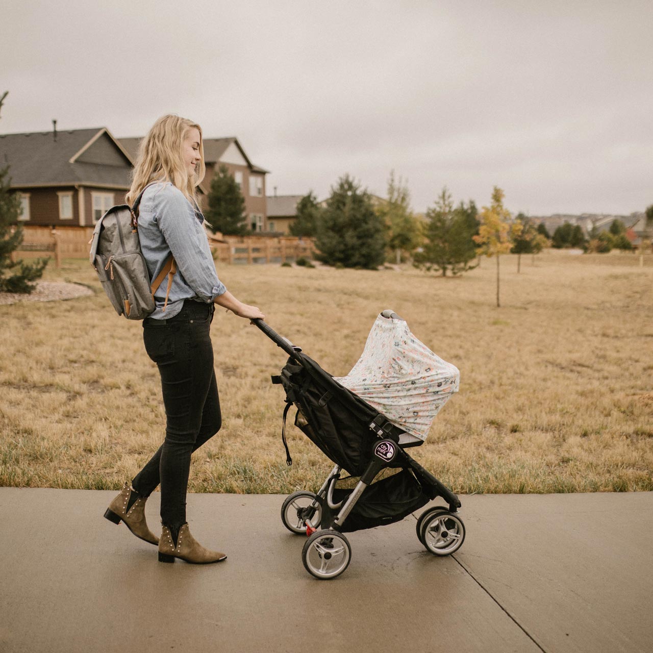 Multi-use Cover, Bloom by Parker Baby Co., product view 9
