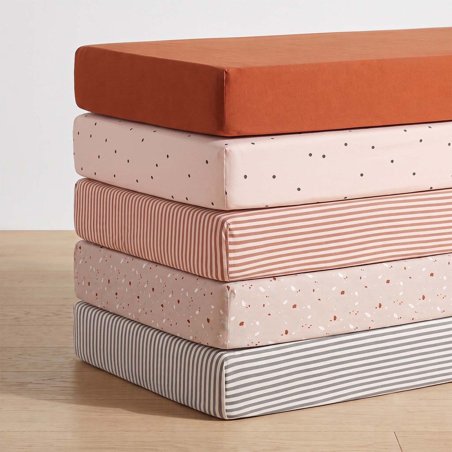 Crib Sheets by Parker Baby Co.