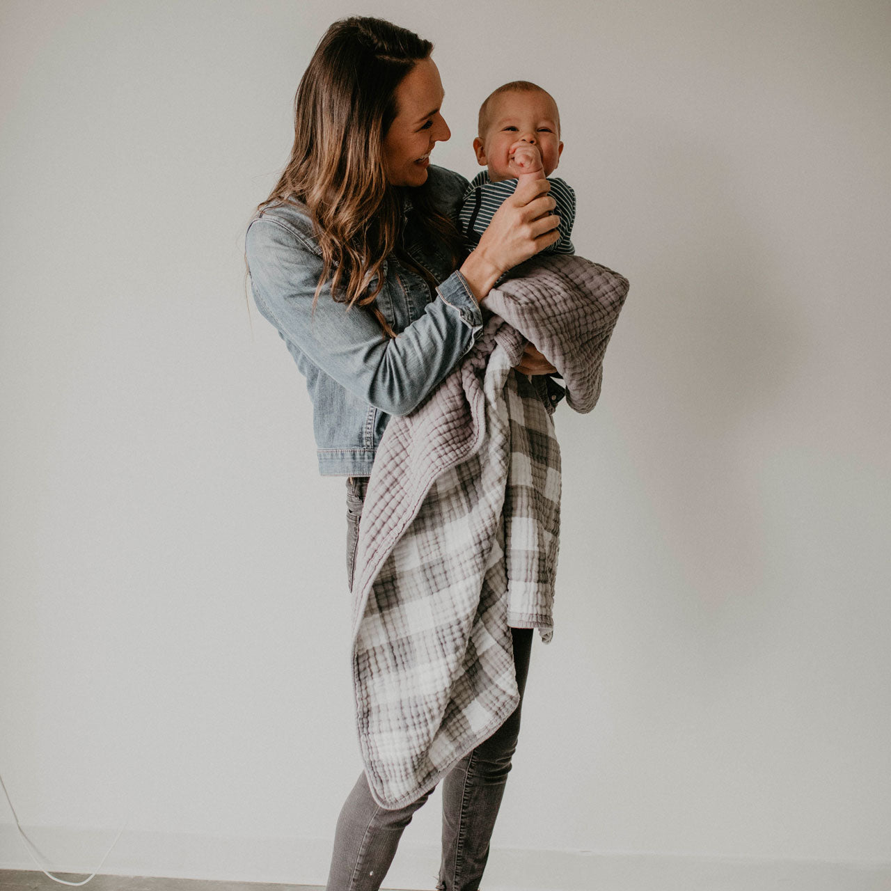 Gray Buffalo Quilt by Parker Baby Co., product view 2