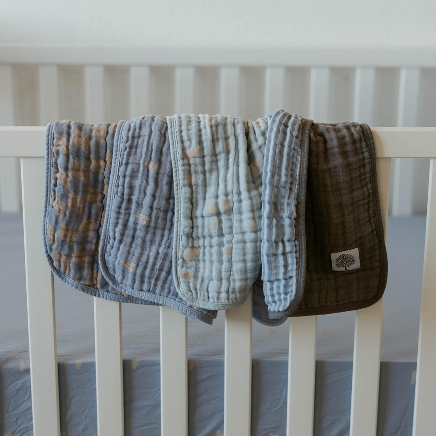 Cloud Set - Muslin Burp Cloths (4 Pack) by Parker Baby Co., product view 4