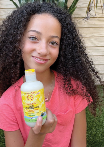 Kids #Calendula™ Shampoo + Conditioner Bundle by California Baby, product view 2