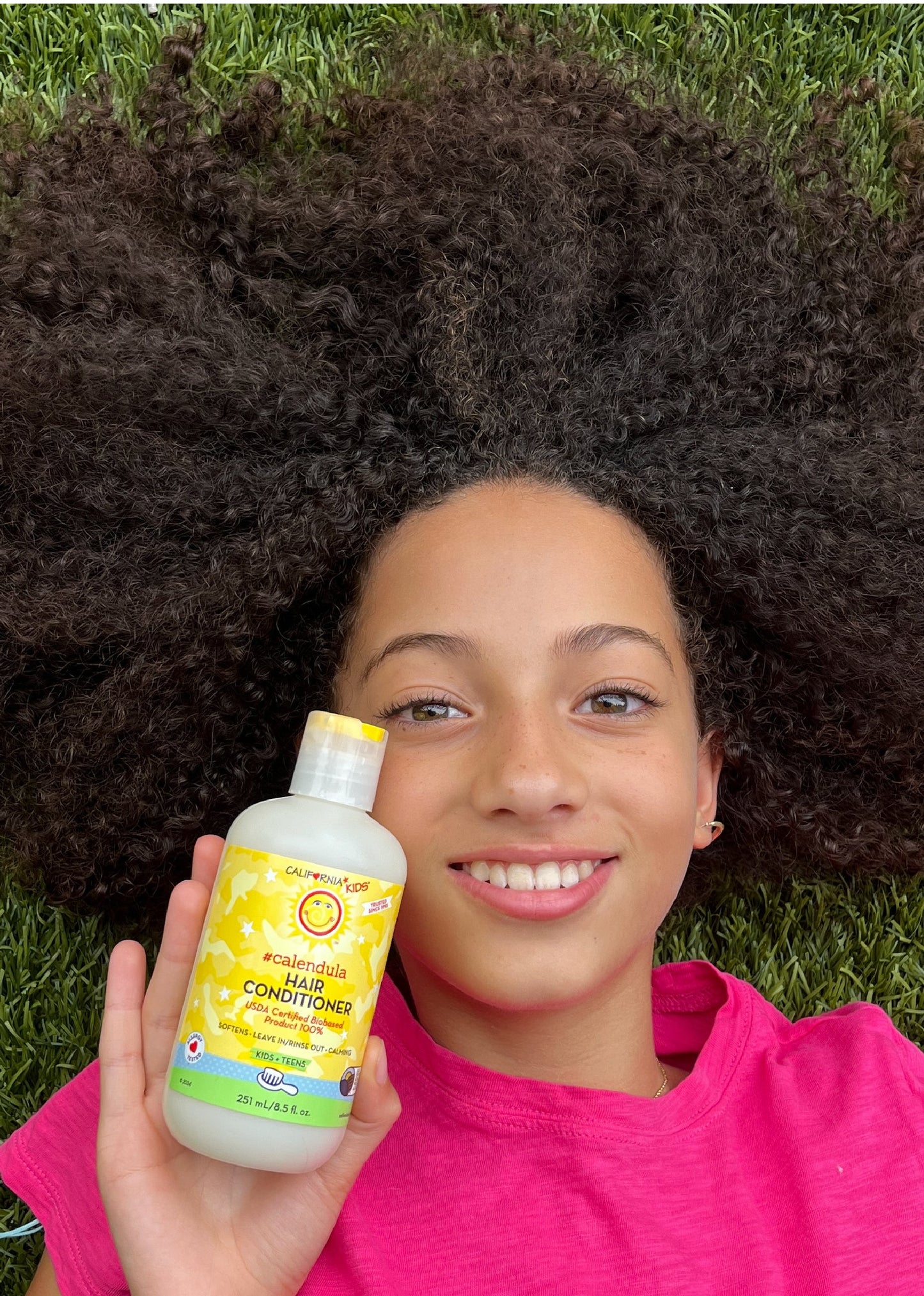 Kids #Calendula™ Shampoo + Conditioner Bundle by California Baby, product view 3