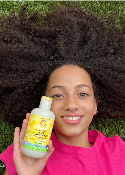 Kids #Calendula™ Shampoo + Conditioner Bundle by California Baby, product view 3