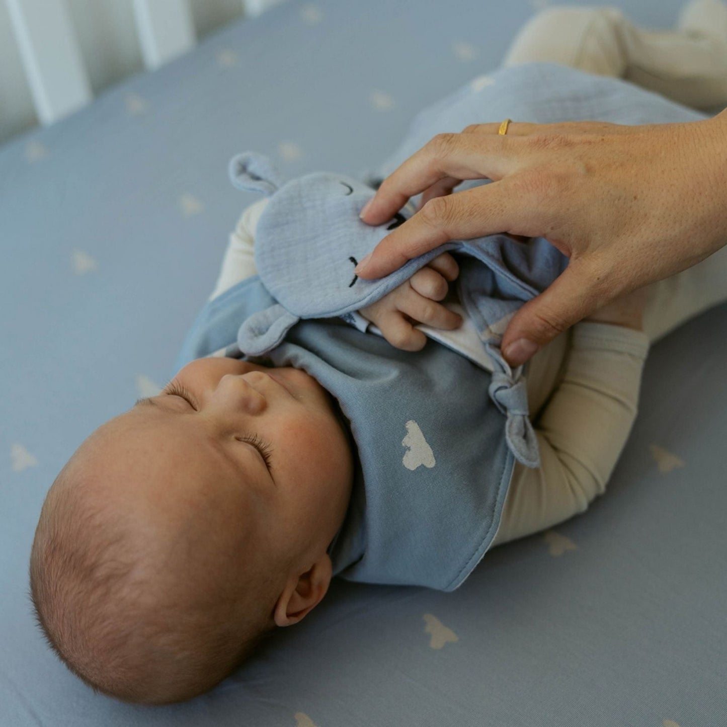 100% Muslin Lovey - Windy by Parker Baby Co., product view 2