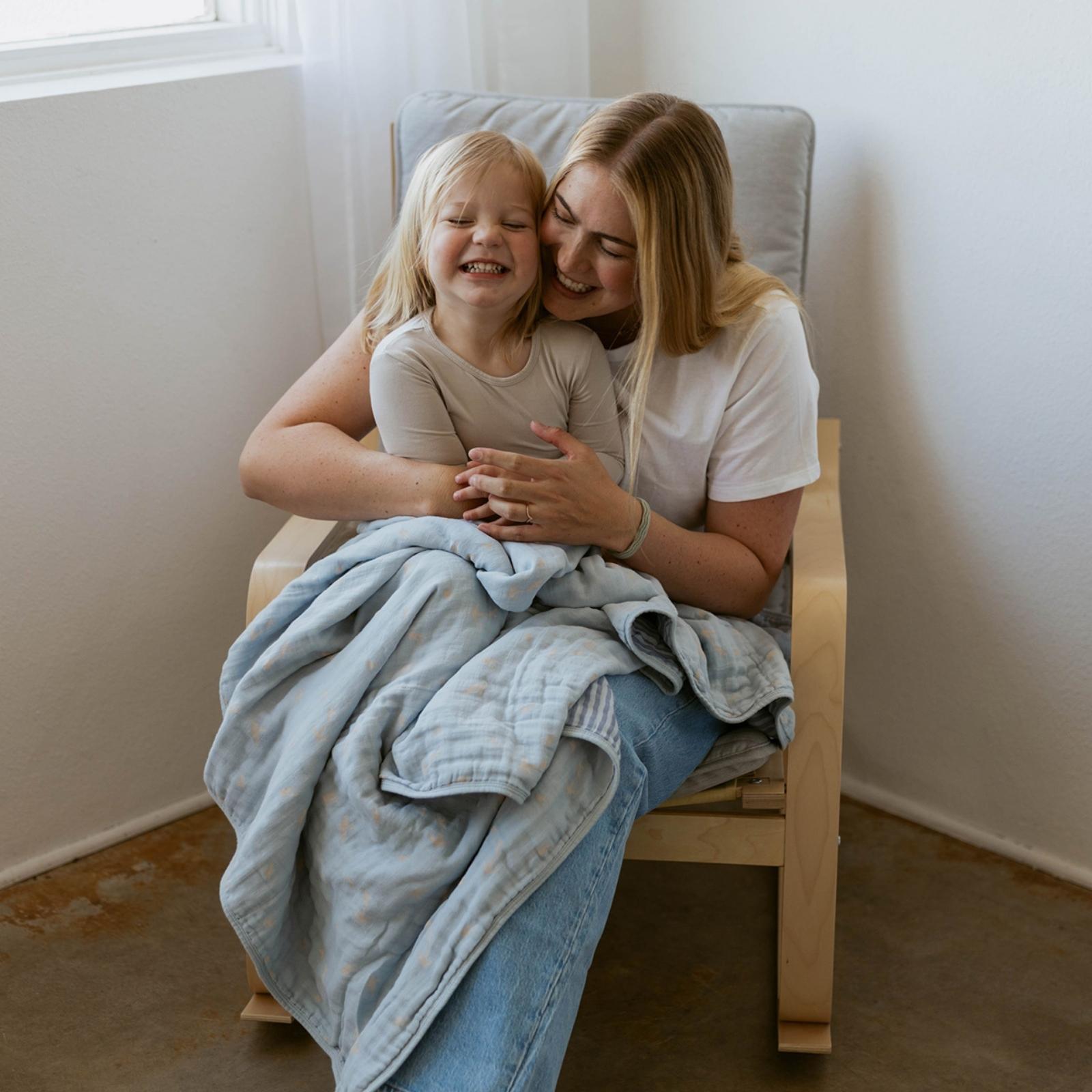 Dove Quilt by Parker Baby Co., product view 4